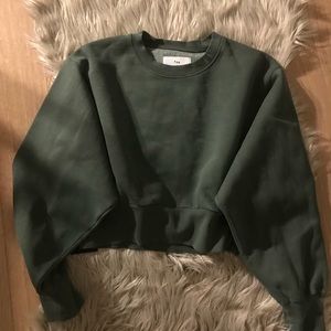 Aritzia TNA Perfect Cropped Crewneck
